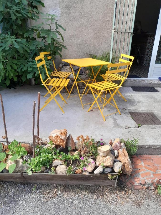 Saint-Florent-sur-Auzonnet Le Prieure B&B 외부 사진